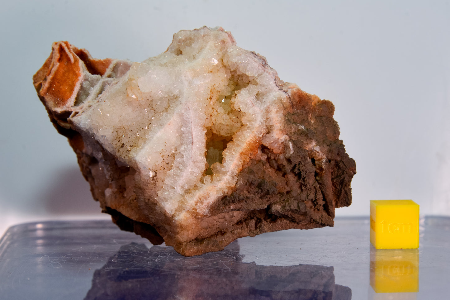 Boxwork Quartz Specimen (Zhejiang, China)