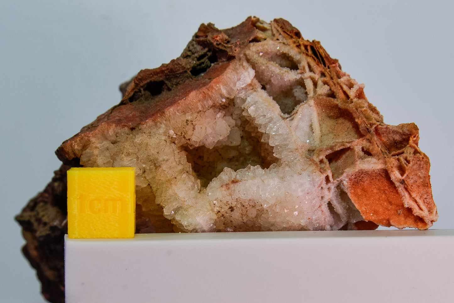 Boxwork Quartz Specimen (Zhejiang, China)
