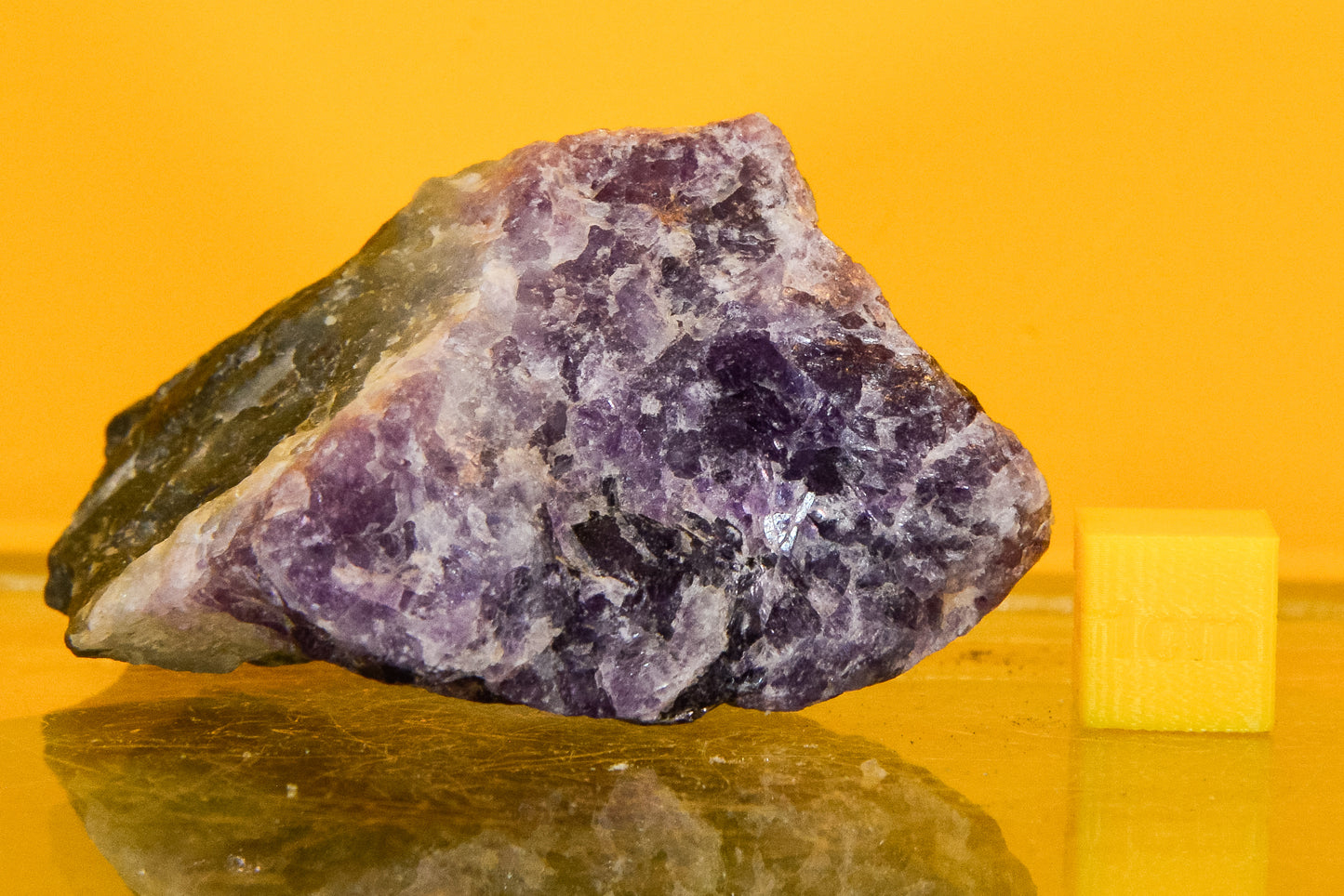 Wuyi Fluorite Specimen (Zhejiang, China)